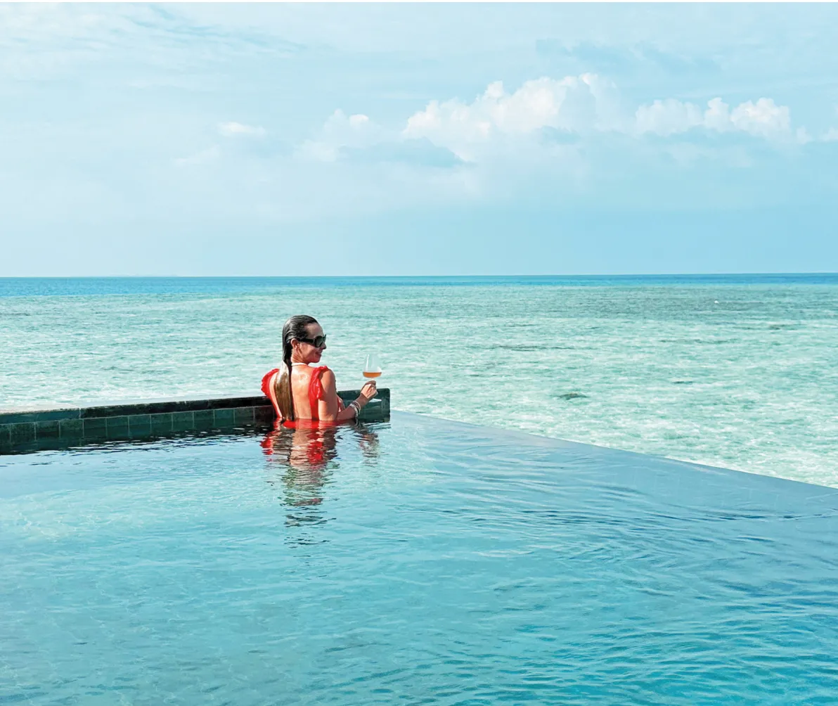 Veligandu Maldives Resort Island Reabre Como um Cinco Estrelas